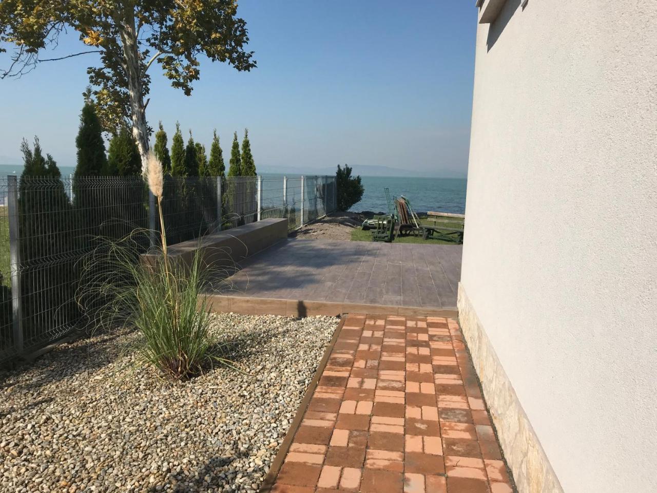 Balaton View Apartment Balatonboglár Екстериор снимка